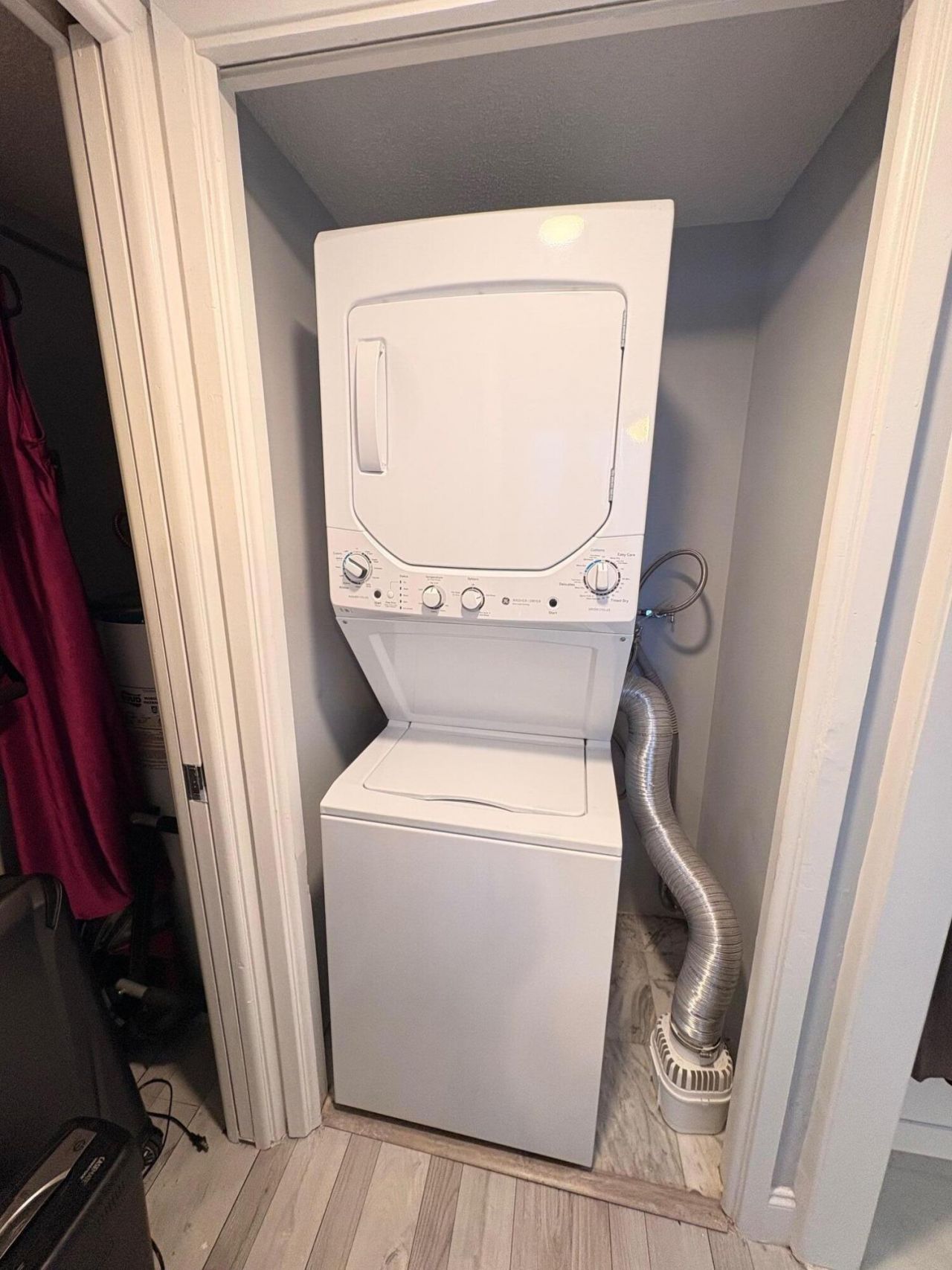 605 Oaks Drive, Unit 304, Pompano Beach, FL 33069 Photo