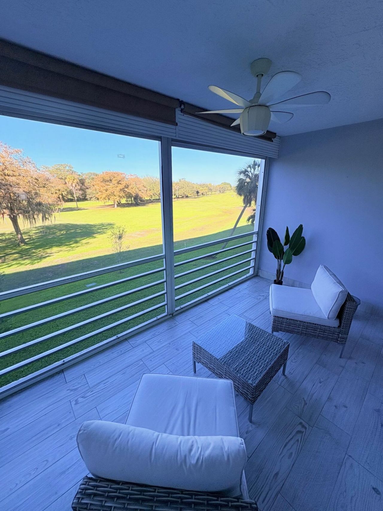 605 Oaks Drive, Unit 304, Pompano Beach, FL 33069 Photo