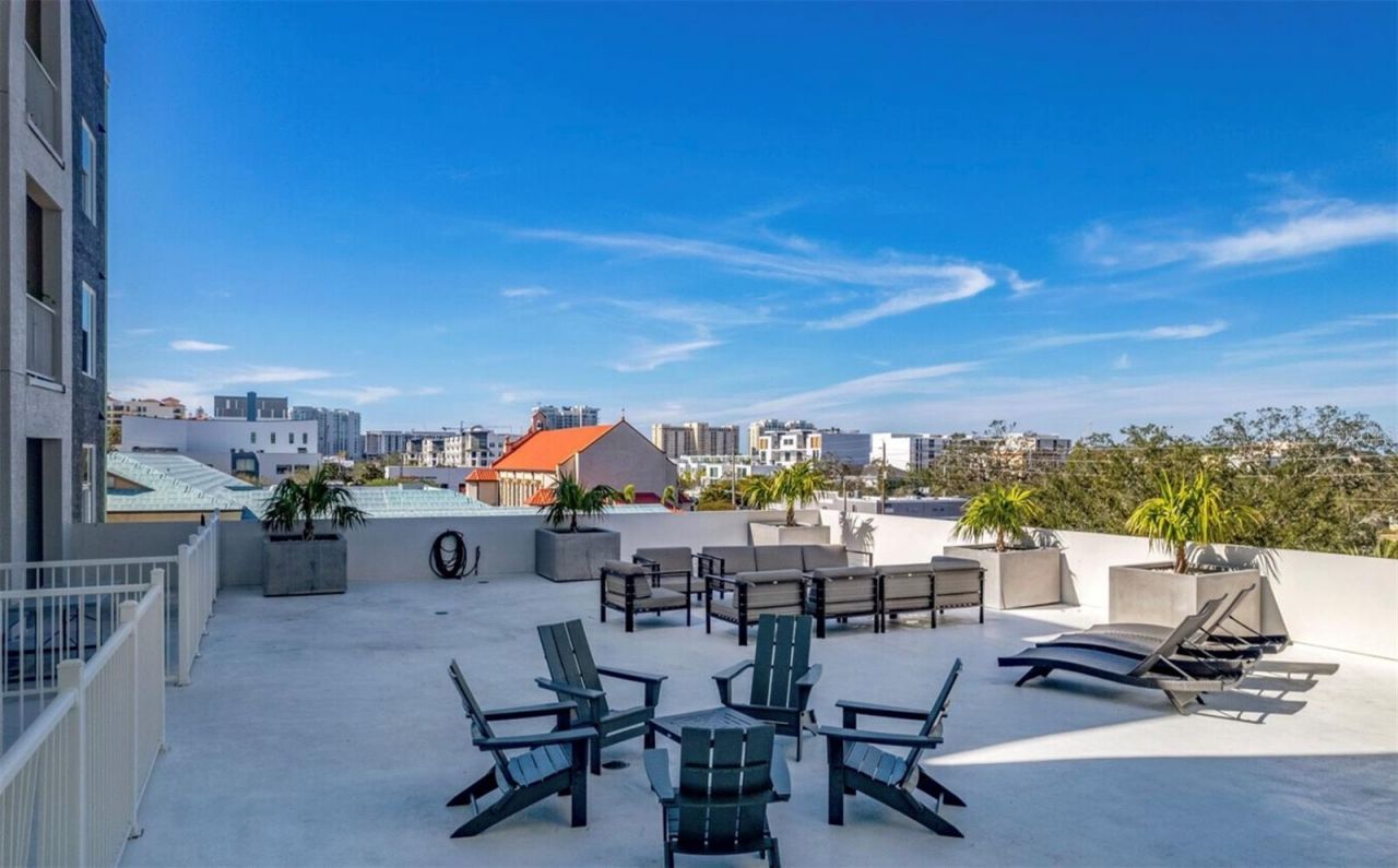 1659 2nd Street, Unit 109, Sarasota, FL 34236 Photo