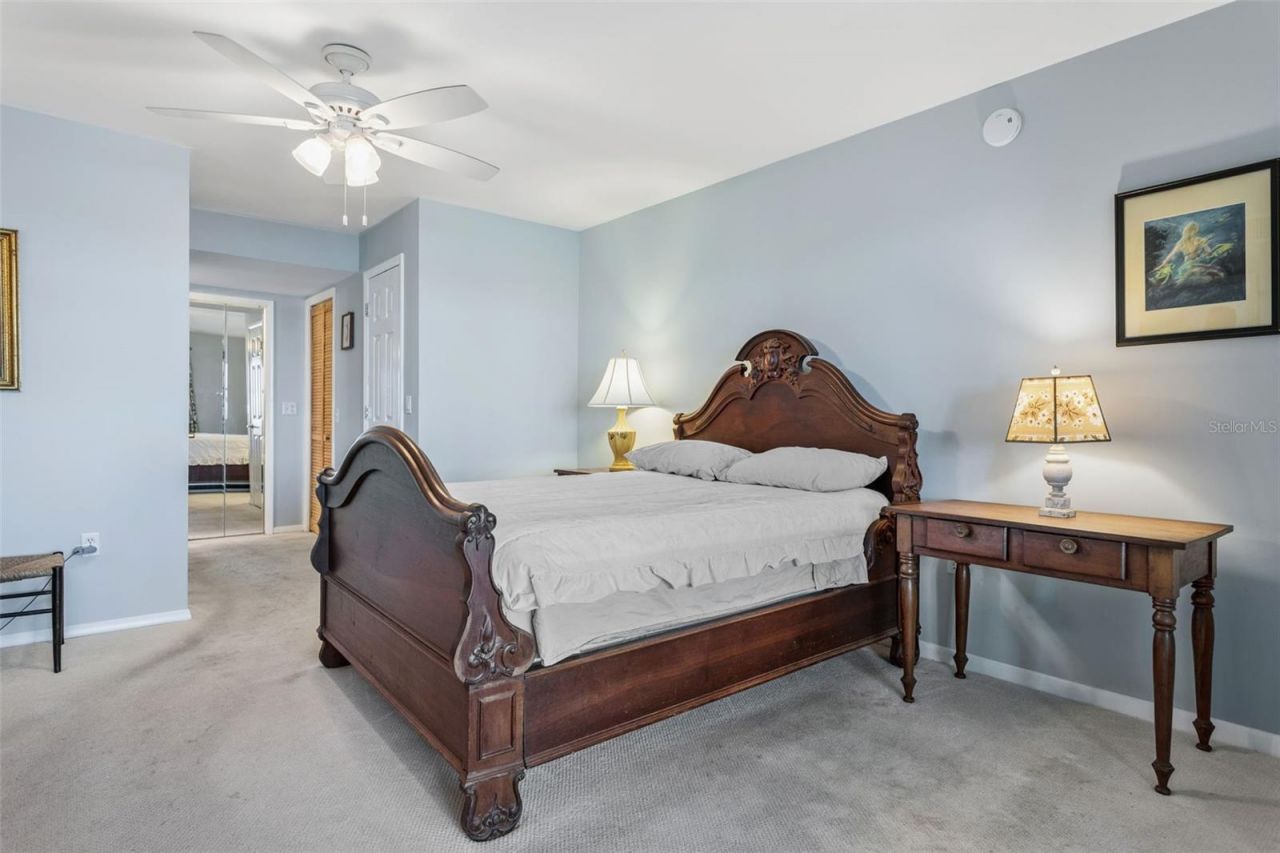 5130 Brittany Drive S, Unit 1002, Saint Petersburg, FL 33715 Photo