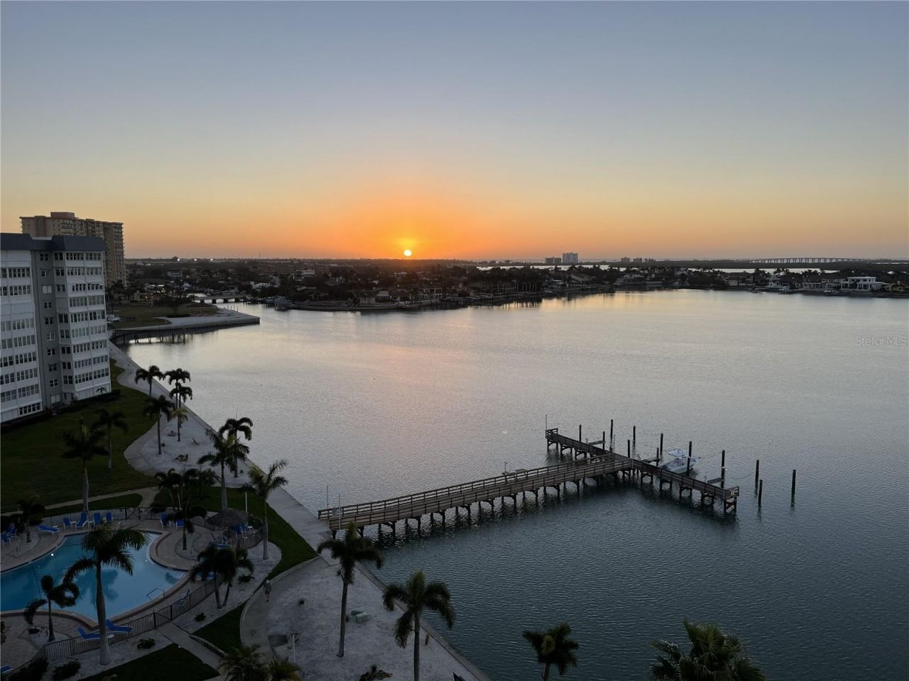 5130 Brittany Drive S, Unit 1002, Saint Petersburg, FL 33715 Photo