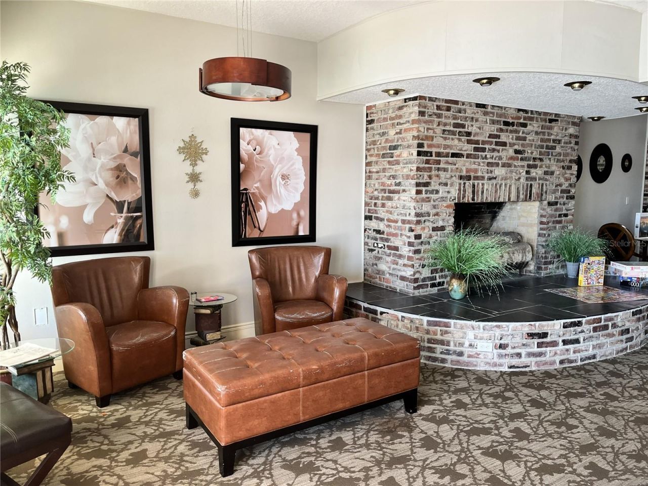 5130 Brittany Drive S, Unit 1002, Saint Petersburg, FL 33715 Photo