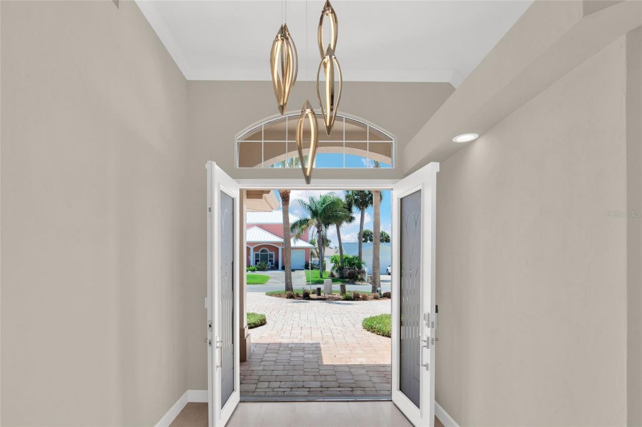 133 Via Capri, New Smyrna Beach, FL 32169 Photo