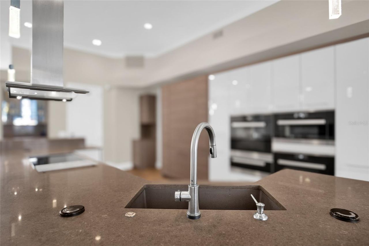 133 Via Capri, New Smyrna Beach, FL 32169 Photo