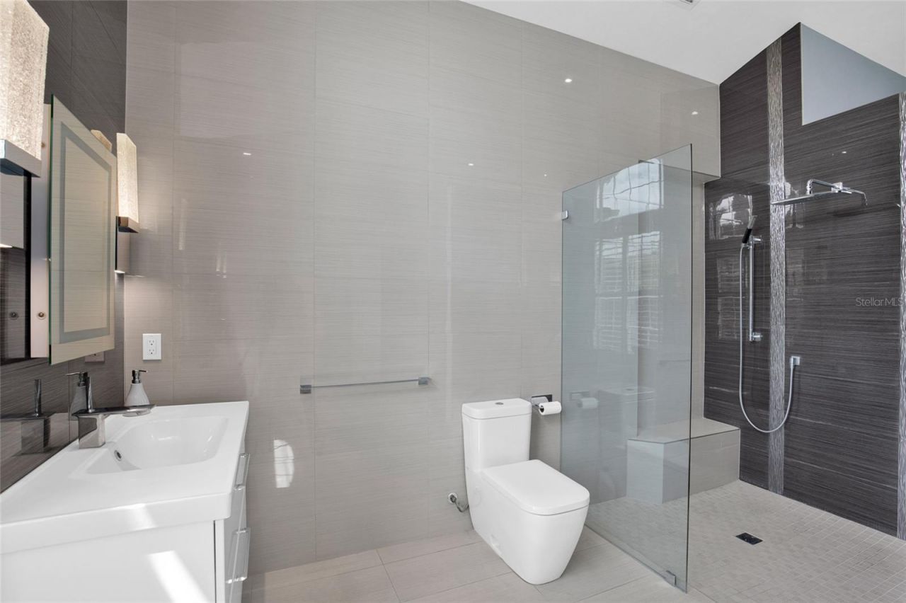 133 Via Capri, New Smyrna Beach, FL 32169 Photo