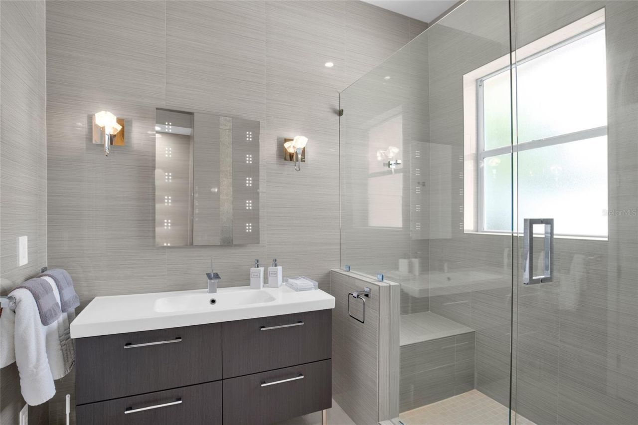 133 Via Capri, New Smyrna Beach, FL 32169 Photo