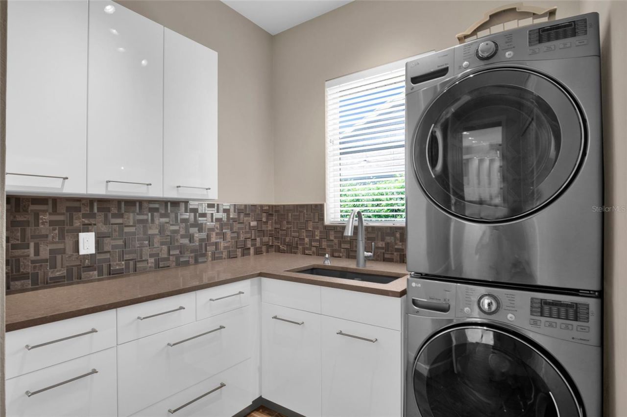 133 Via Capri, New Smyrna Beach, FL 32169 Photo