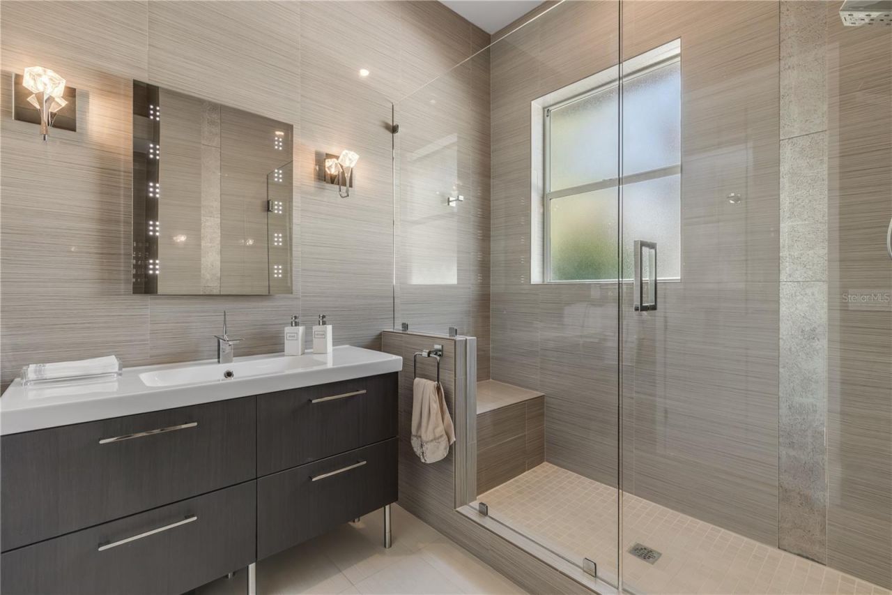 133 Via Capri, New Smyrna Beach, FL 32169 Photo