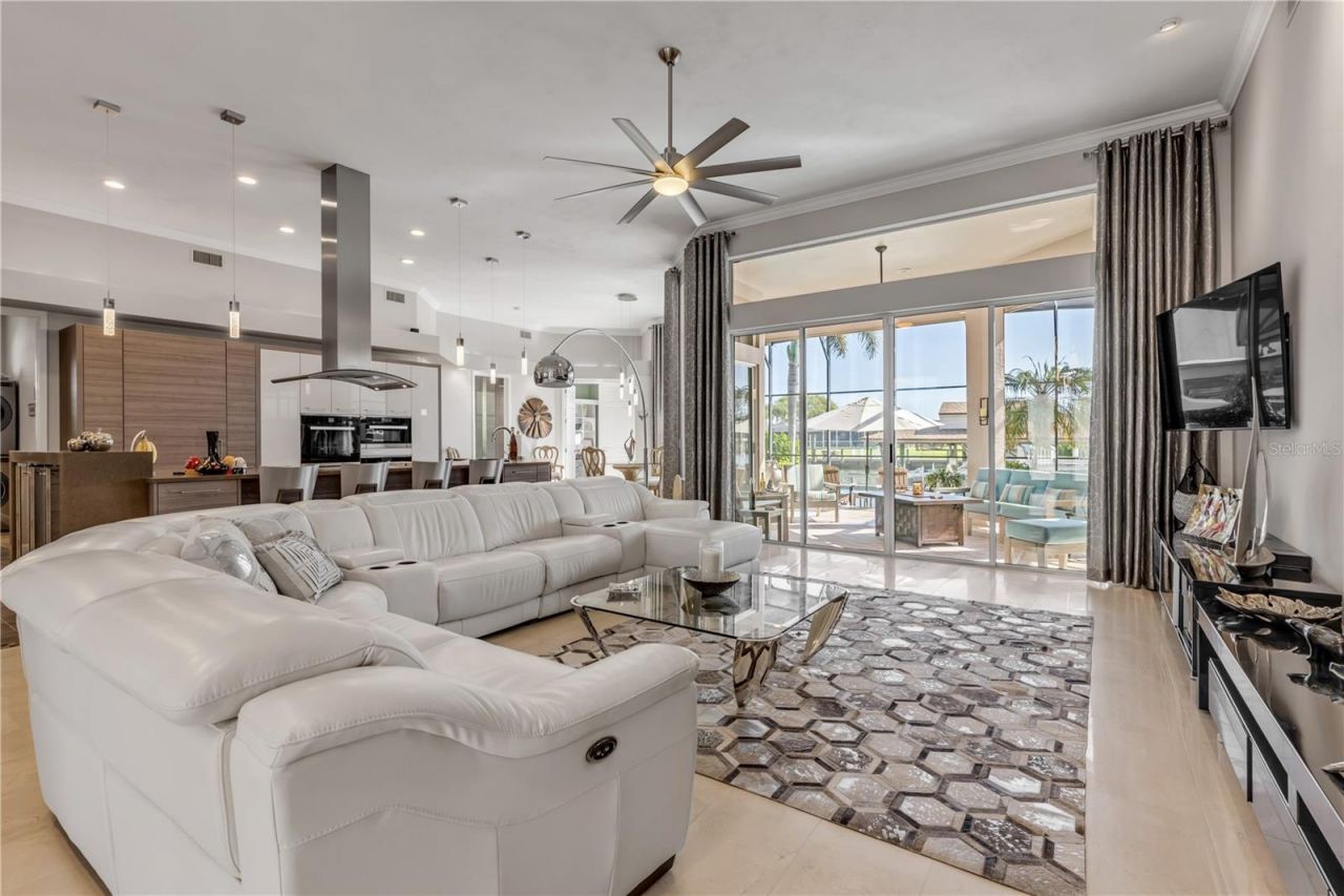 133 Via Capri, New Smyrna Beach, FL 32169 Photo