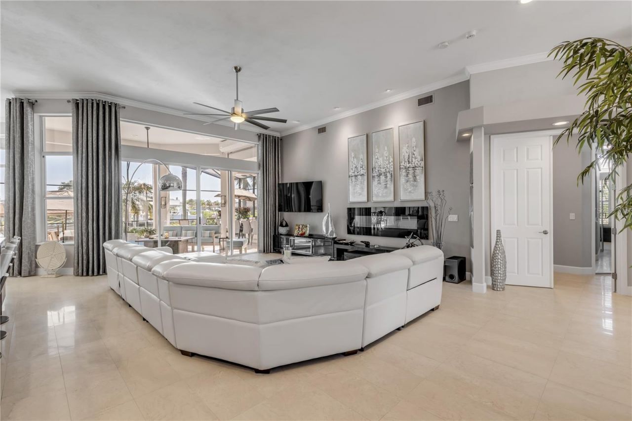 133 Via Capri, New Smyrna Beach, FL 32169 Photo