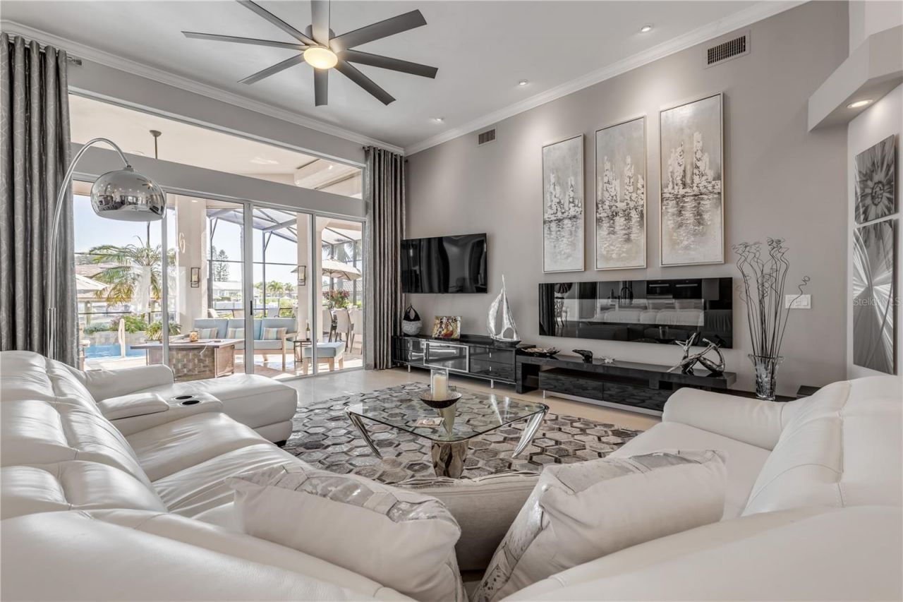 133 Via Capri, New Smyrna Beach, FL 32169 Photo