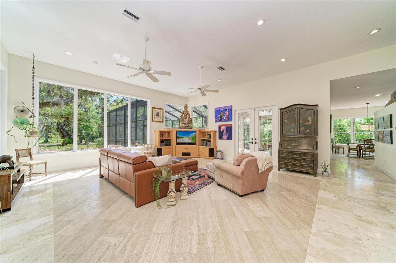 3705 62nd Street E, Bradenton, FL 34208 Photo