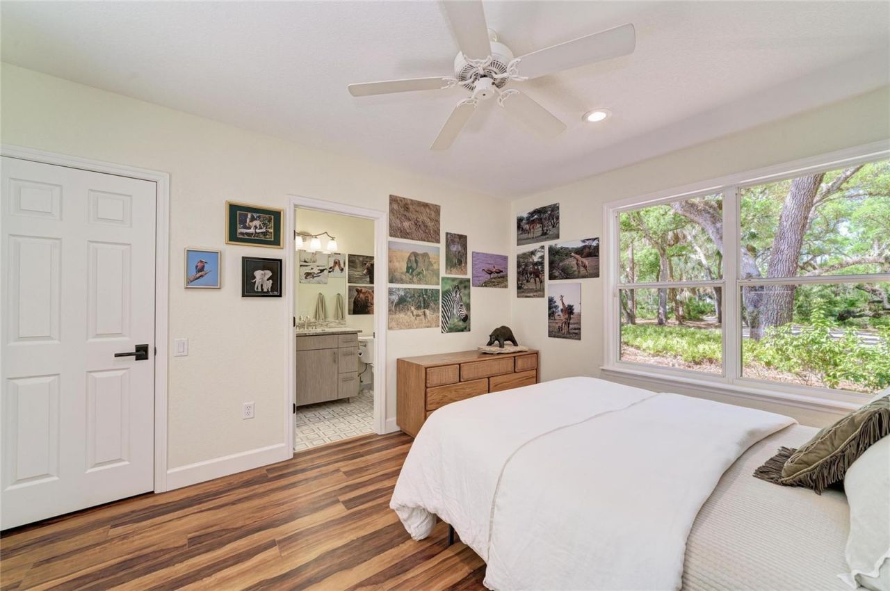 3705 62nd Street E, Bradenton, FL 34208 Photo