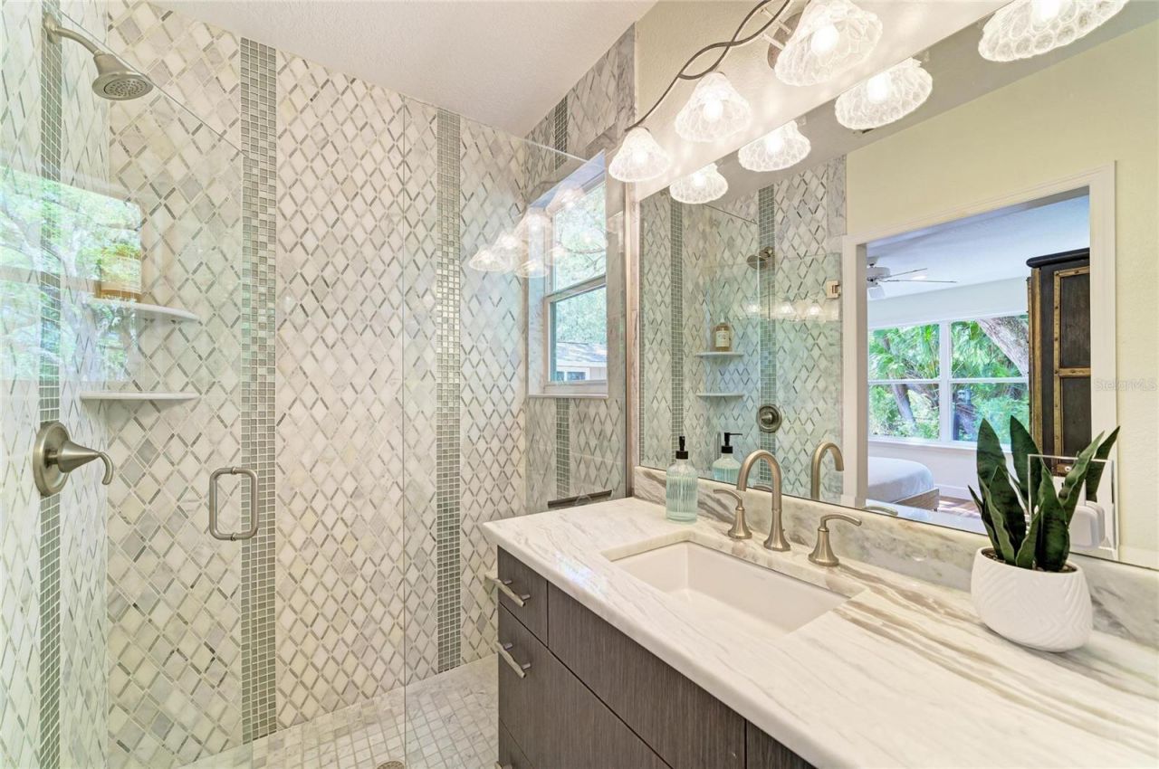 3705 62nd Street E, Bradenton, FL 34208 Photo