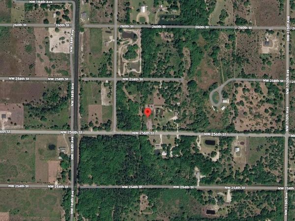18121 NW 256TH STREET , OKEECHOBEE, FL 34972