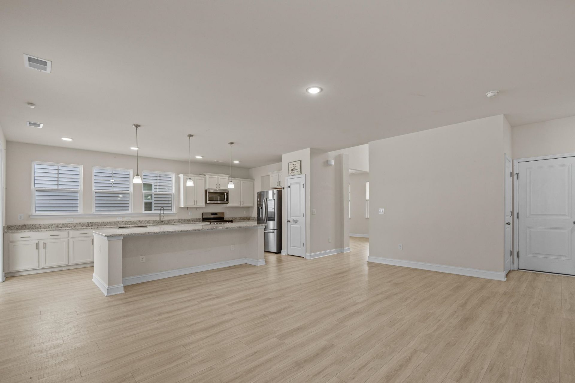 9016 Fort Hill Way Photo 12