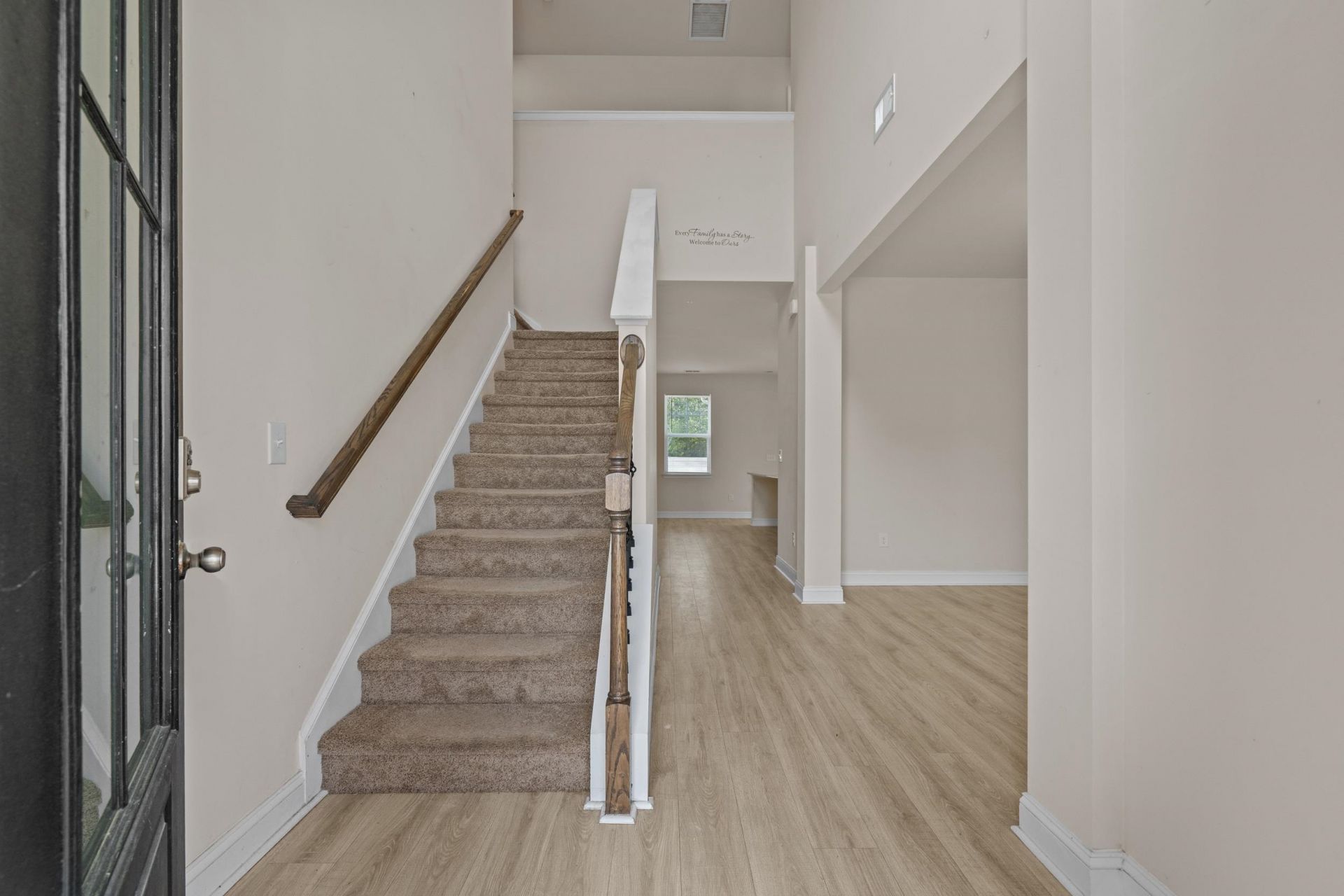 9016 Fort Hill Way Photo 7