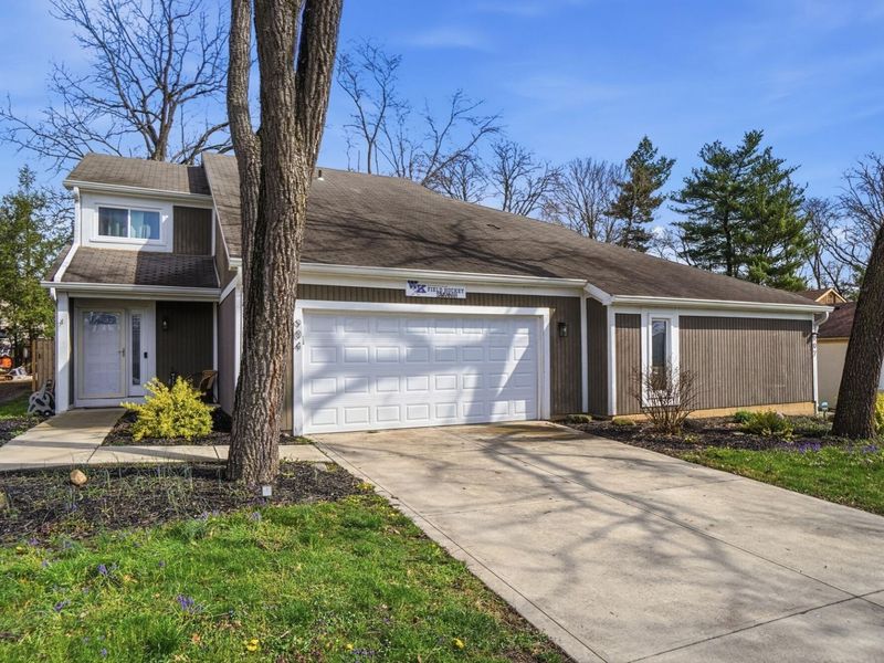 902-904 Bluffway Drive, Columbus, OH 43235 Photo 1