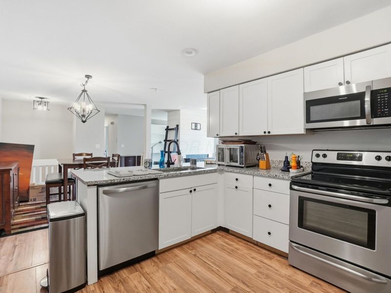 902-904 Bluffway Drive, Columbus, OH 43235 Photo 43