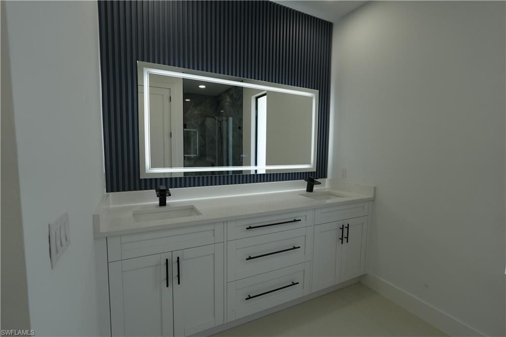 1602 Mcarthur Ave , Lehigh Acres, FL 33972 Photo