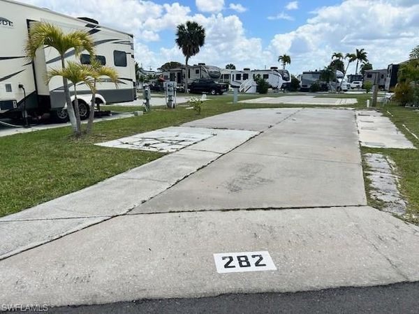 19681 Summerlin Rd 282, FORT MYERS, FL 33908
