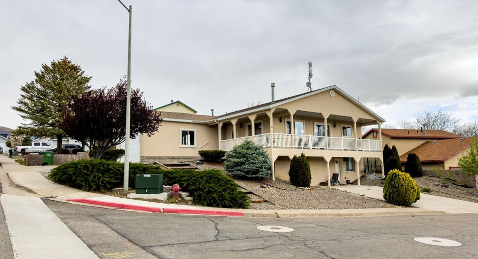 300 Mesa Way, Winnemucca, NV 89445 Photo