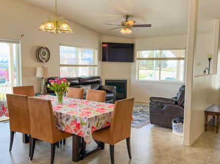 300 Mesa Way, Winnemucca, NV 89445 Photo