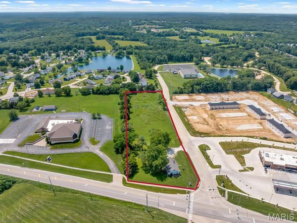 1007 S State Highway 47 , Warrenton, MO 63383