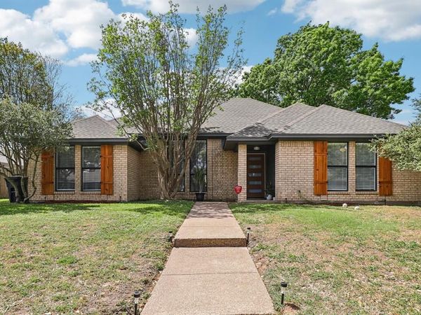 1003 Meridith Drive, Terrell, TX 75160