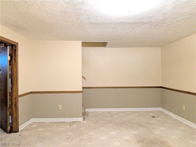 3049 Thornton Street NW, North Canton, OH 44720 Photo 17