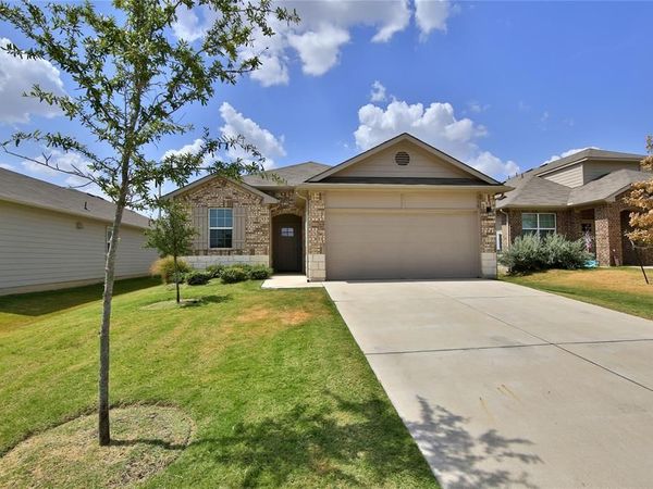 110 Mooncoin DR, Georgetown, TX 78626