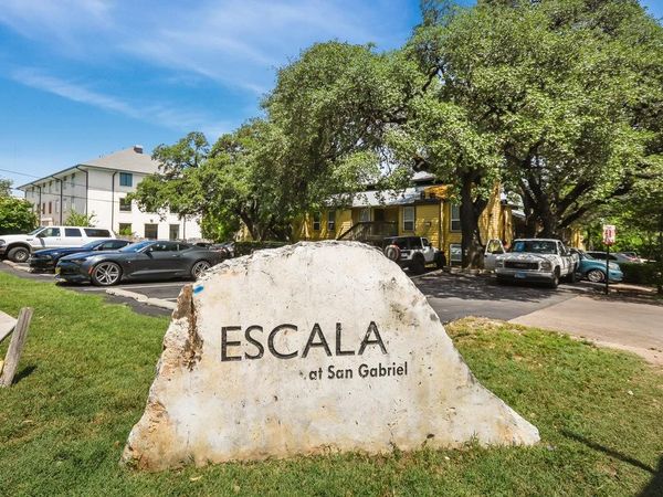 1000 W 26th ST, Unit 102, Austin, TX 78705