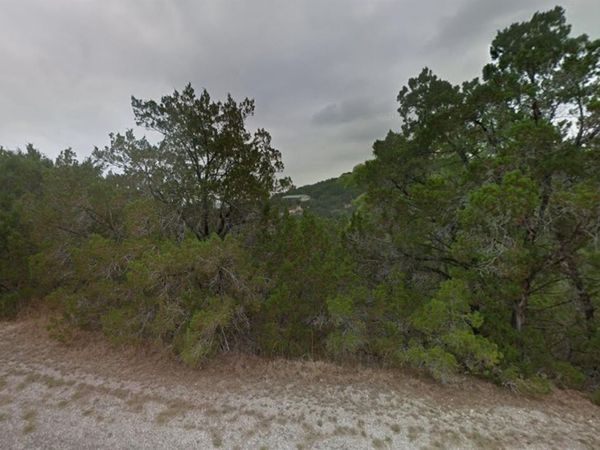 6903 Live Oak, Lago Vista, TX 78645