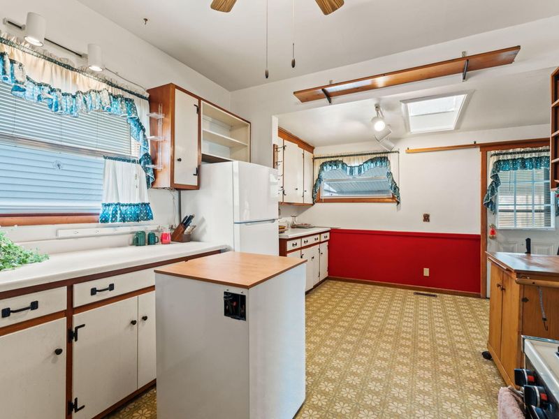 329 S Western Avenue, Springfield, OH 45506 Photo 13