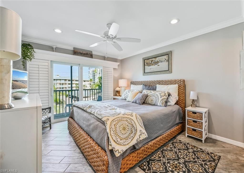 1100 Gulf Shore Blvd N, Unit 304, Naples, FL 34102 Photo