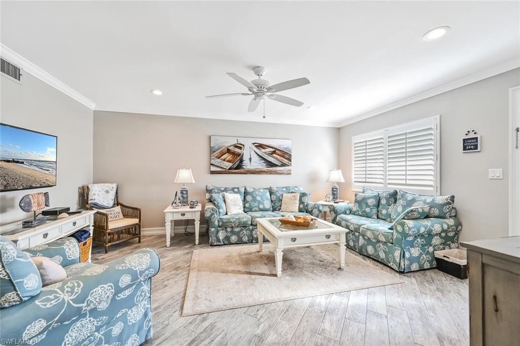 1100 Gulf Shore Blvd N, Unit 304, Naples, FL 34102 Photo