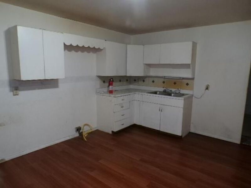 1067 Gilcrest Avenue , Columbus, OH 43207 Photo 7