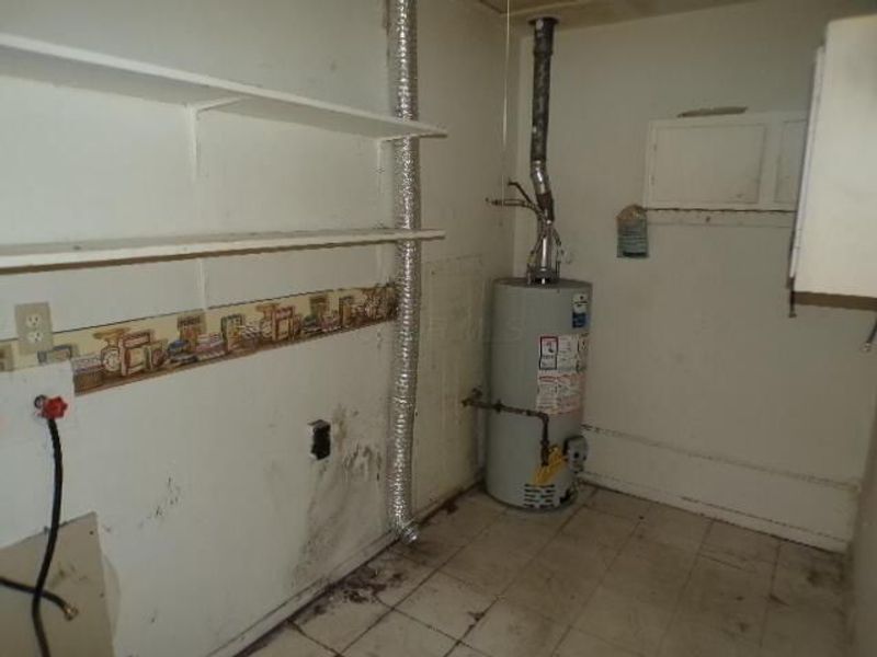 1067 Gilcrest Avenue , Columbus, OH 43207 Photo 9