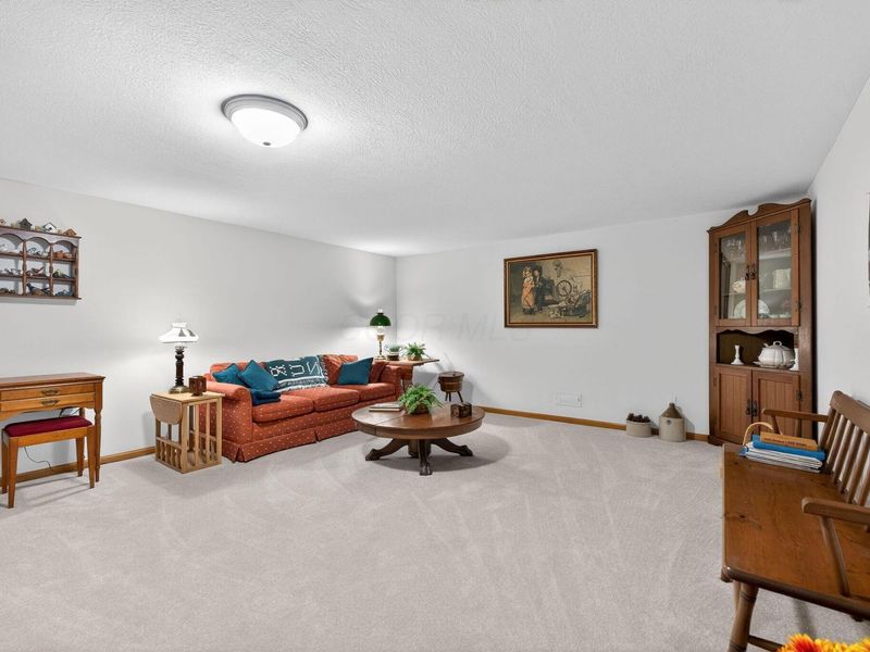 118 Hanover Court , Delaware, OH 43015 Photo 16