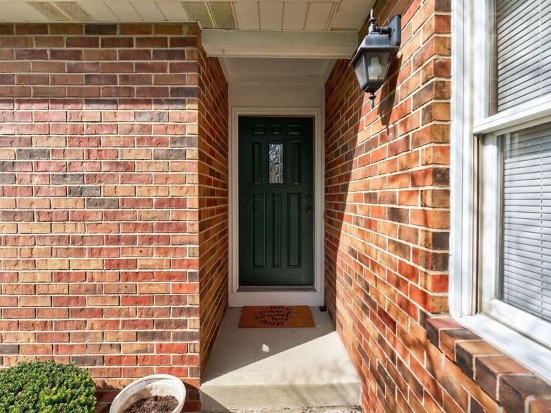 118 Hanover Court, Delaware, OH 43015 Photo 3