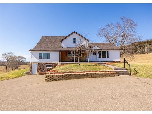 S2901 Semling Lane, Fountain City, WI 54629