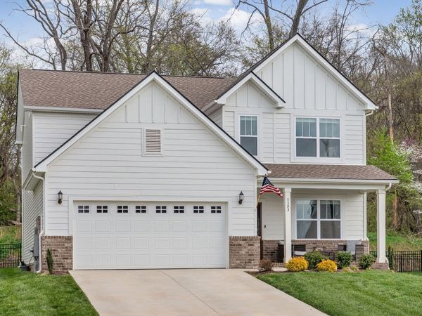 1153 Ross Farms Blvd , Clarksville, TN 37043