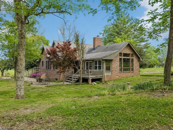 3625 Mitchell Rd, Lebanon, TN 37087