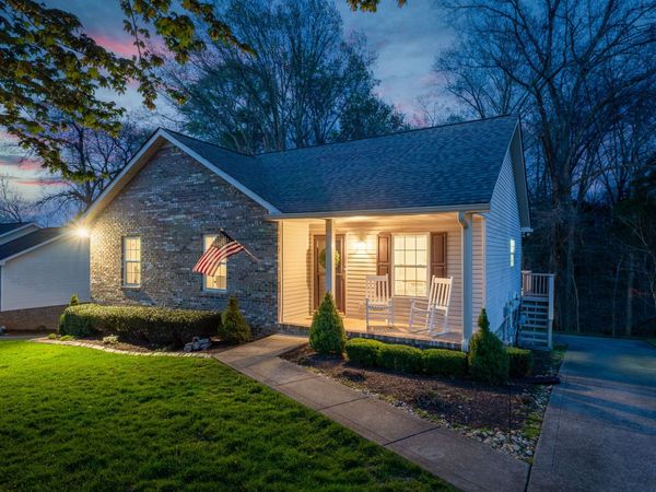 927 Drum Lane, Clarksville, TN 37043