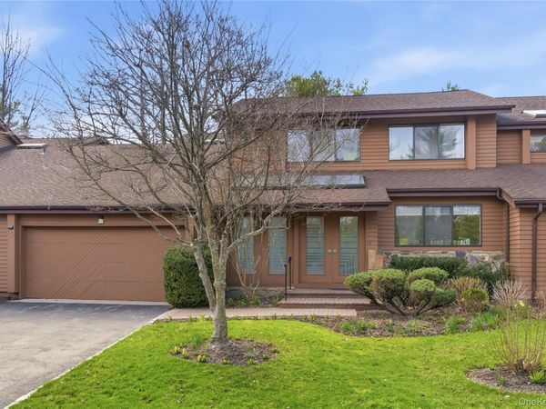 30 Yale Drive , Manhasset, NY 11030