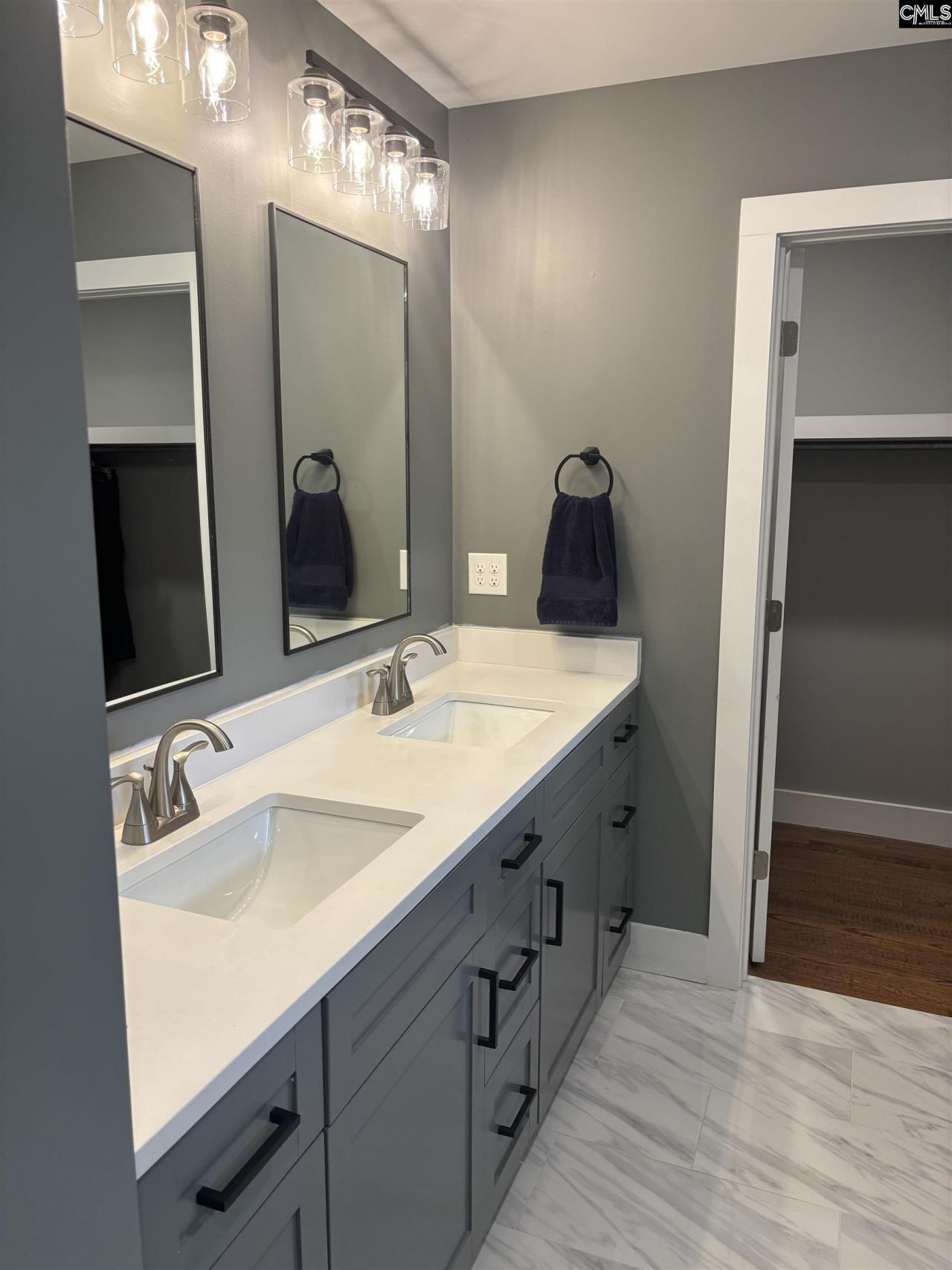 114 Emanuel Drive  Photo 13