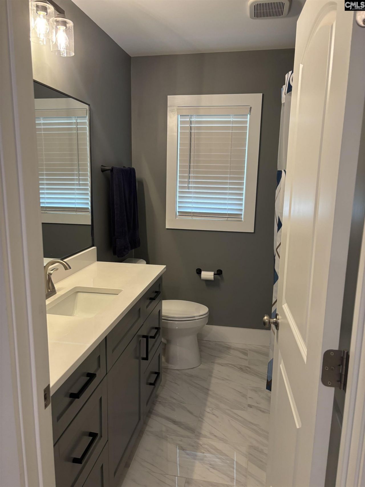 114 Emanuel Drive  Photo 16