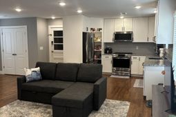 114 Emanuel Drive  photo 4