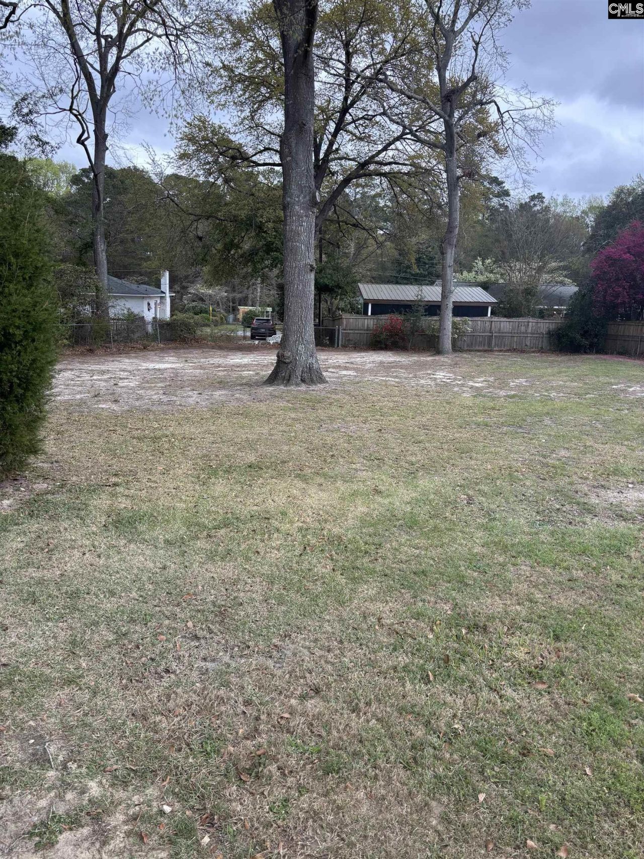 114 Emanuel Drive  Photo 23