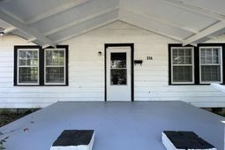 314 NE Union Street photo 4